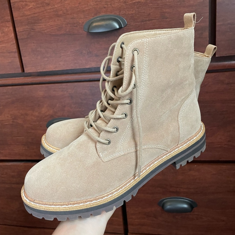 Shoes. Never worn